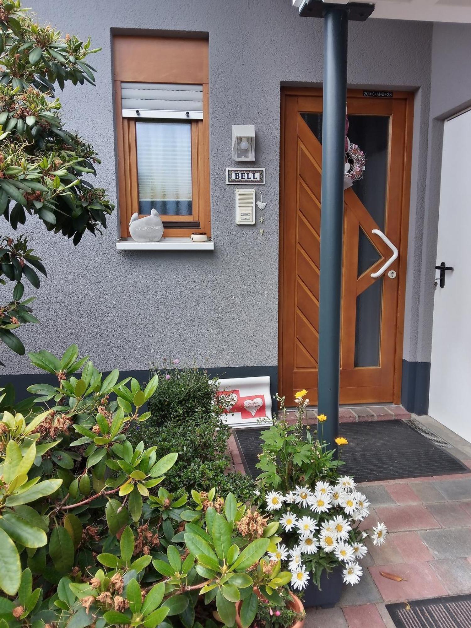 Ferienwohnung Bell Im Brohltal Niederdürenbach Buitenkant foto
